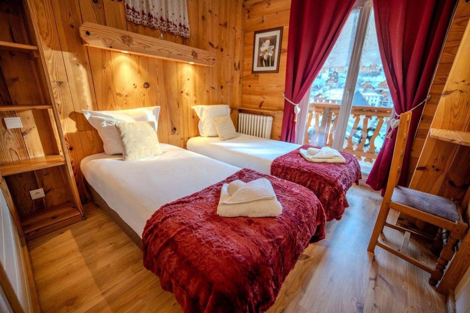 Hotel Du Centre Valloire Exterior photo